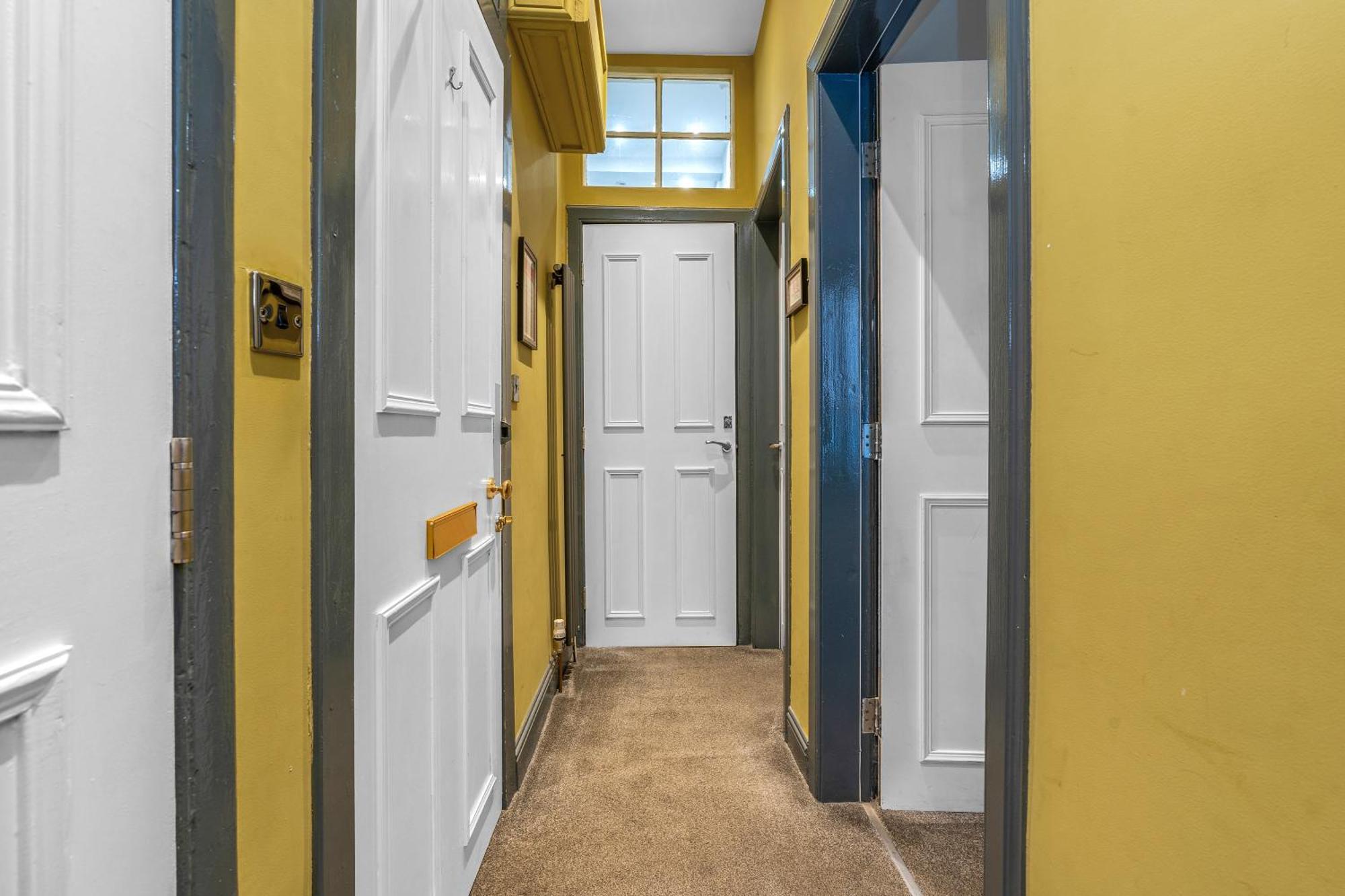 אדינבורו Cosy Modern City Centre Flat מראה חיצוני תמונה